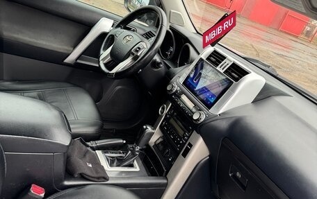 Toyota Land Cruiser Prado 150 рестайлинг 2, 2010 год, 1 950 000 рублей, 13 фотография