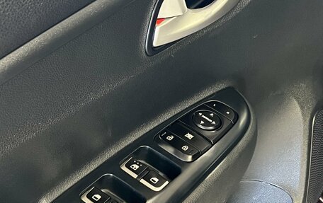 KIA Rio IV, 2021 год, 1 670 000 рублей, 13 фотография