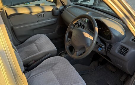 Nissan March II, 2001 год, 140 000 рублей, 8 фотография