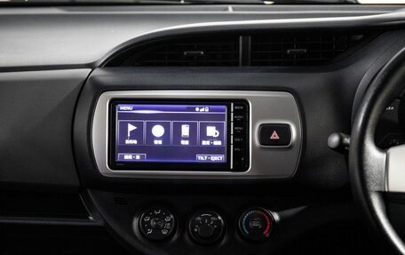 Toyota Vitz, 2014 год, 875 000 рублей, 11 фотография