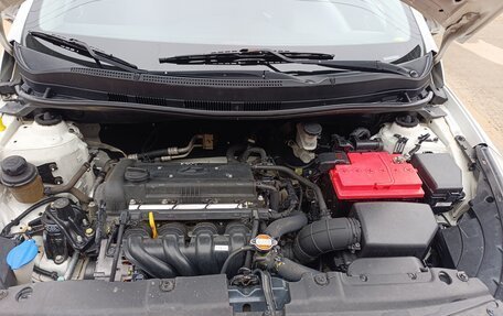 Hyundai Solaris II рестайлинг, 2015 год, 650 000 рублей, 5 фотография