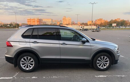 Volkswagen Tiguan II, 2020 год, 2 599 000 рублей, 6 фотография