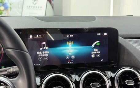 Mercedes-Benz B-Класс, 2022 год, 2 100 000 рублей, 13 фотография