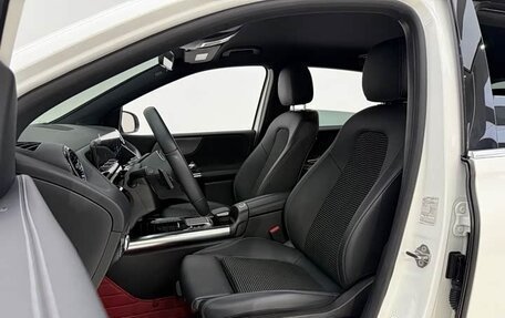 Mercedes-Benz B-Класс, 2022 год, 2 100 000 рублей, 9 фотография