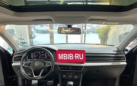 Volkswagen Tiguan II, 2022 год, 2 358 083 рублей, 7 фотография