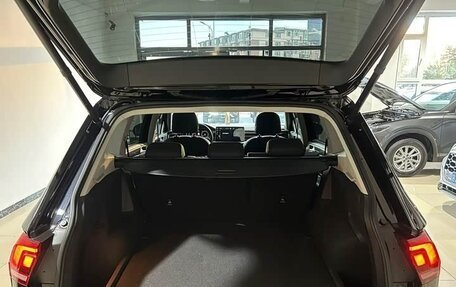 Volkswagen Tiguan II, 2022 год, 2 358 083 рублей, 17 фотография