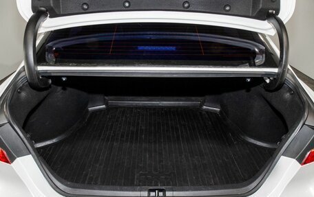 Toyota Camry, 2018 год, 2 500 000 рублей, 17 фотография