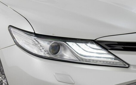 Toyota Camry, 2018 год, 2 500 000 рублей, 19 фотография