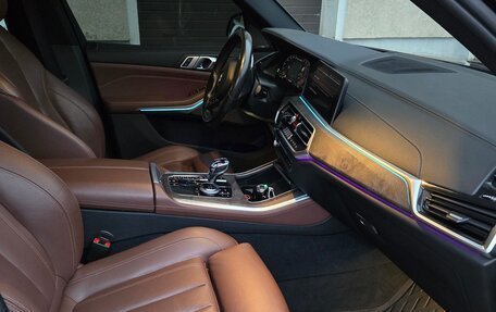 BMW X5, 2019 год, 5 850 000 рублей, 25 фотография