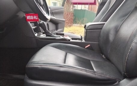 Toyota Camry, 2016 год, 1 990 000 рублей, 9 фотография