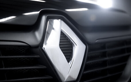 Renault Logan II, 2017 год, 699 900 рублей, 9 фотография