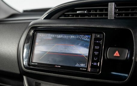 Toyota Vitz, 2016 год, 875 000 рублей, 12 фотография