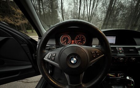 BMW 5 серия, 2008 год, 1 600 000 рублей, 19 фотография