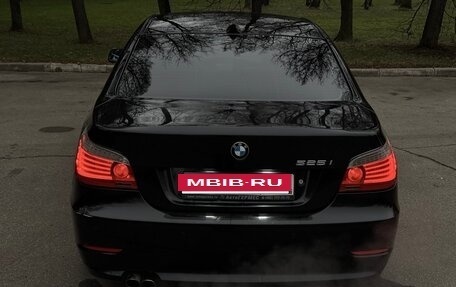 BMW 5 серия, 2008 год, 1 600 000 рублей, 32 фотография