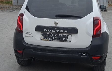 Renault Duster I рестайлинг, 2018 год, 1 050 000 рублей, 2 фотография