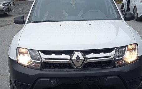 Renault Duster I рестайлинг, 2018 год, 1 050 000 рублей, 4 фотография
