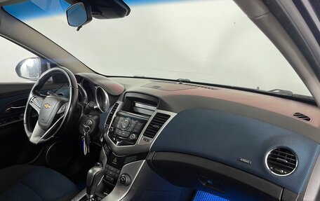 Chevrolet Cruze II, 2012 год, 696 000 рублей, 9 фотография