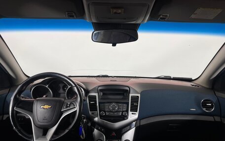 Chevrolet Cruze II, 2012 год, 696 000 рублей, 10 фотография