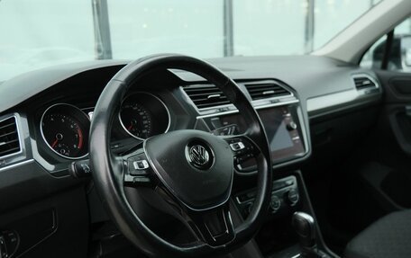 Volkswagen Tiguan II, 2019 год, 2 879 000 рублей, 9 фотография