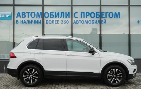 Volkswagen Tiguan II, 2019 год, 2 879 000 рублей, 6 фотография