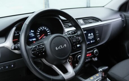 KIA Rio IV, 2022 год, 1 949 000 рублей, 9 фотография