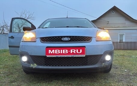 Ford Fiesta, 2007 год, 450 000 рублей, 1 фотография