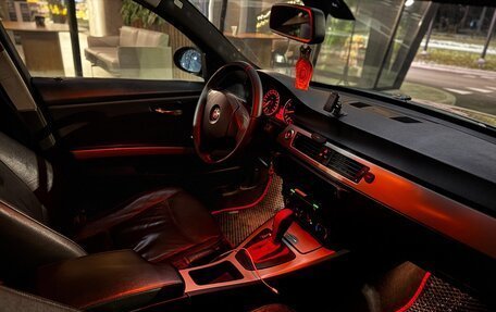 BMW 3 серия, 2008 год, 650 000 рублей, 10 фотография