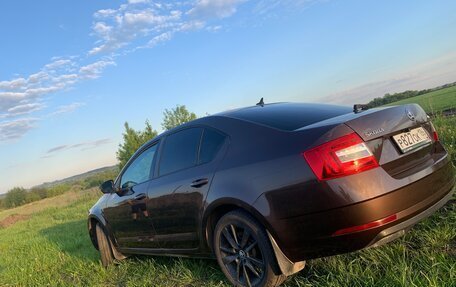 Skoda Octavia, 2018 год, 1 750 000 рублей, 16 фотография