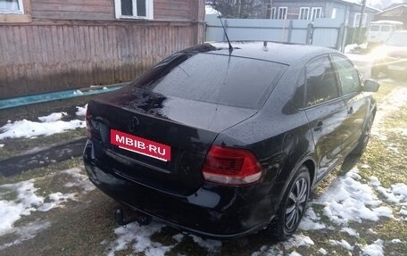 Volkswagen Polo VI (EU Market), 2010 год, 380 000 рублей, 3 фотография