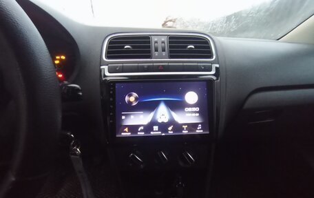 Volkswagen Polo VI (EU Market), 2010 год, 380 000 рублей, 16 фотография