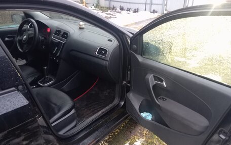 Volkswagen Polo VI (EU Market), 2010 год, 380 000 рублей, 23 фотография