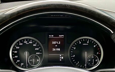 Mercedes-Benz Vito, 2021 год, 6 000 000 рублей, 11 фотография