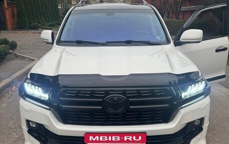 Toyota Land Cruiser 200, 2013 год, 3 900 000 рублей, 2 фотография