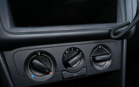 Volkswagen Polo VI (EU Market), 2019 год, 680 000 рублей, 14 фотография