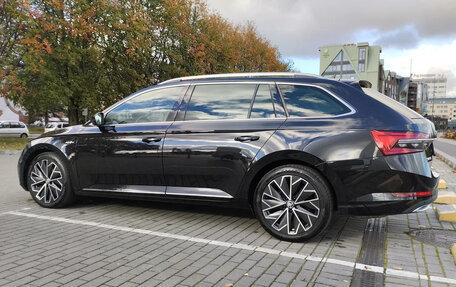 Skoda Superb III рестайлинг, 2019 год, 4 000 000 рублей, 2 фотография