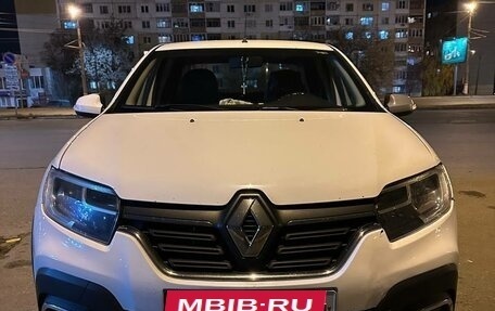 Renault Logan II, 2020 год, 900 000 рублей, 3 фотография