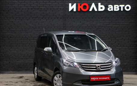 Honda Freed I, 2009 год, 950 000 рублей, 4 фотография