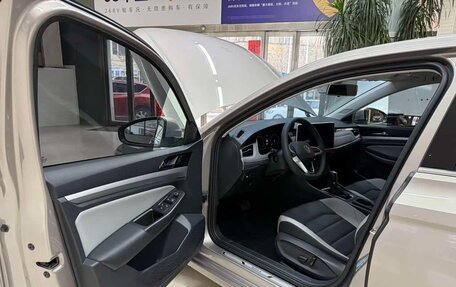Volkswagen Bora, 2023 год, 1 910 000 рублей, 7 фотография