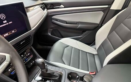 Volkswagen Bora, 2023 год, 1 910 000 рублей, 13 фотография