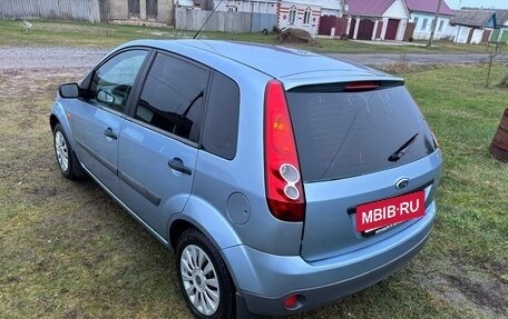Ford Fiesta, 2007 год, 450 000 рублей, 15 фотография