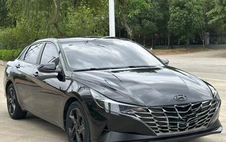 Hyundai Elantra, 2023 год, 1 500 000 рублей, 4 фотография