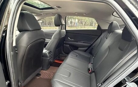 Hyundai Elantra, 2023 год, 1 500 000 рублей, 7 фотография