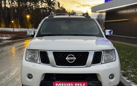 Nissan Navara (Frontier), 2010 год, 1 360 000 рублей, 8 фотография