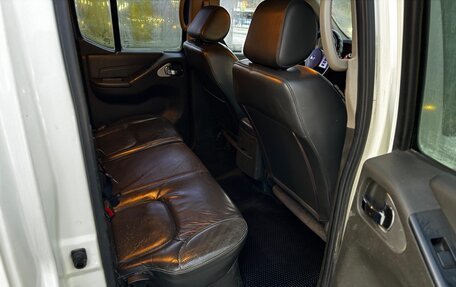 Nissan Navara (Frontier), 2010 год, 1 360 000 рублей, 21 фотография