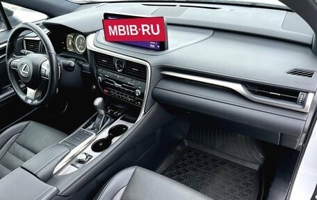 Lexus RX IV рестайлинг, 2019 год, 6 490 000 рублей, 17 фотография