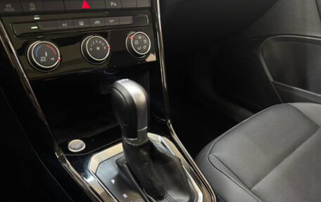 Volkswagen T-Roc I, 2021 год, 1 720 000 рублей, 11 фотография