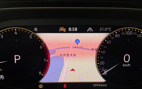 Volkswagen T-Roc I, 2021 год, 1 720 000 рублей, 18 фотография