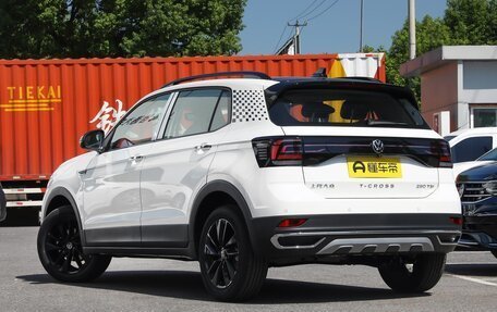 Volkswagen T-Cross I, 2022 год, 1 400 000 рублей, 5 фотография