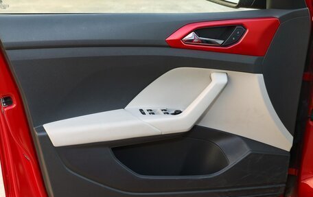 Volkswagen T-Cross I, 2022 год, 1 400 000 рублей, 10 фотография