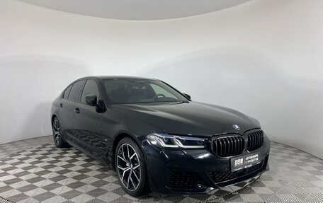 BMW 5 серия, 2020 год, 5 299 000 рублей, 3 фотография